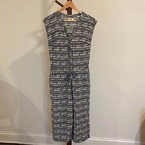 Women’s Black and White Pattern Jumpsuit Sz XS